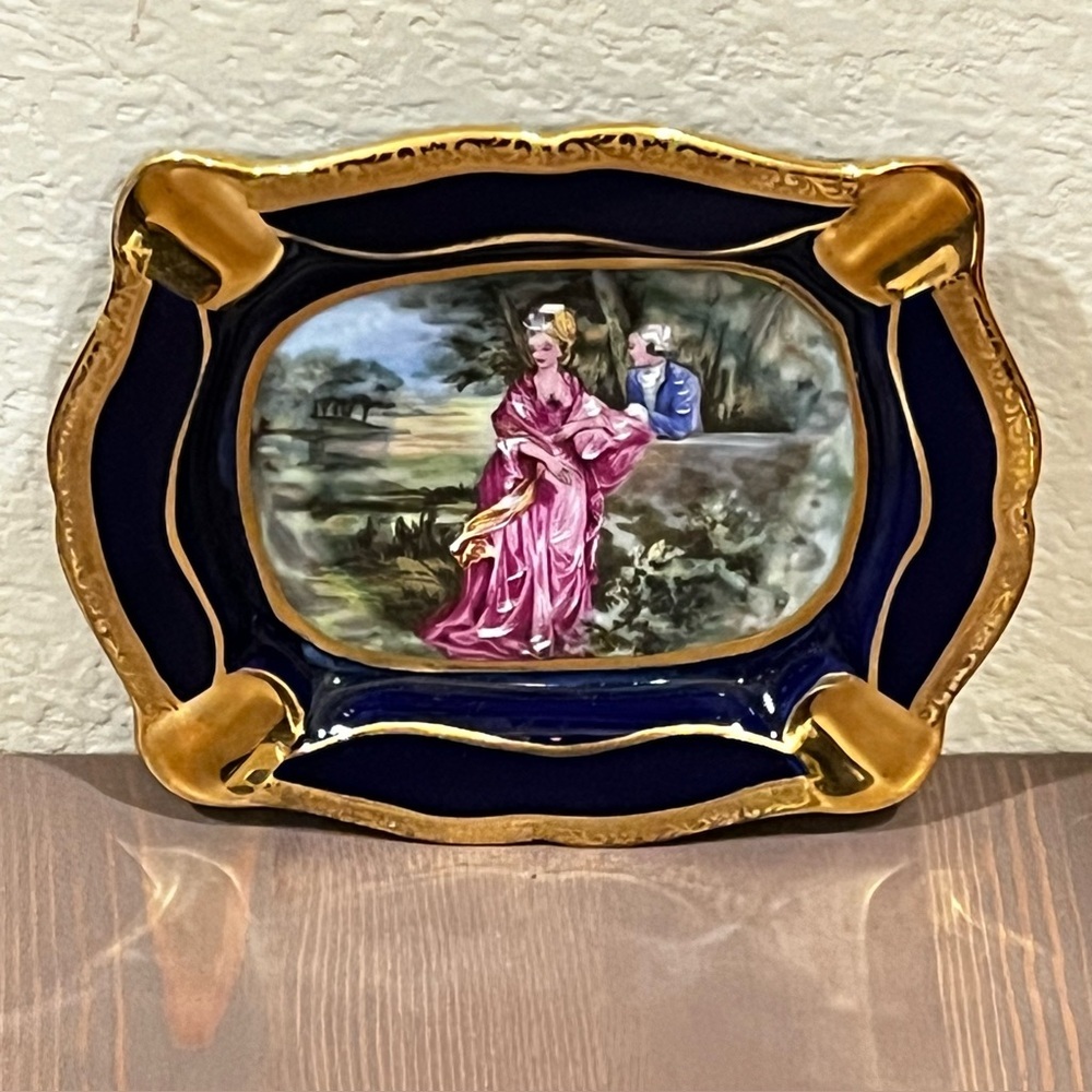Tharaud Limoges France Ashtray Cobalt Blue Courting Couple Gold Rim 6" x 4"